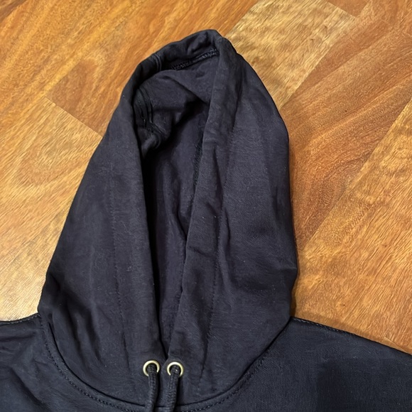 New Carhartt navy hoodie - Picture 7 of 15